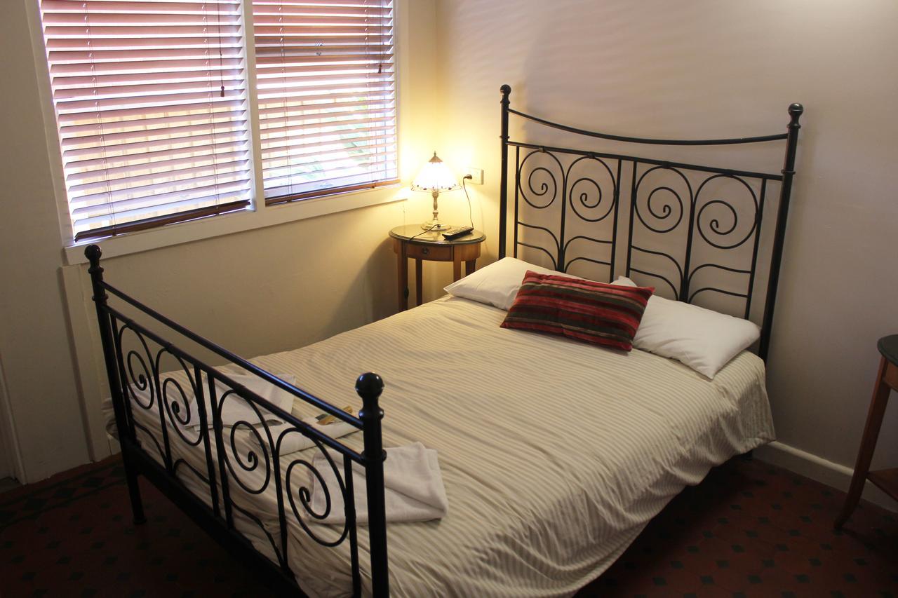 Burwood Bed And Breakfast Сидней Экстерьер фото